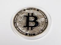Сувенирная монета Bitcoin - серебро