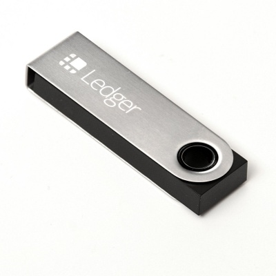 Аппаратный кошелёк Ledger Nano S Ledger Nano S купить 5400 руб